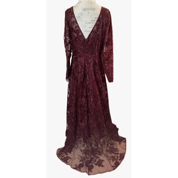 Mac Duggal  Red Embellished Illusion V Neck Long Sleeve Gown, 10, NWT - Picture 5 of 8